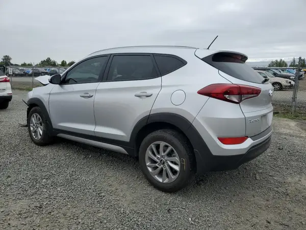 KM8J3CA44HU323448 2017 HYUNDAI TUCSON - Image 2