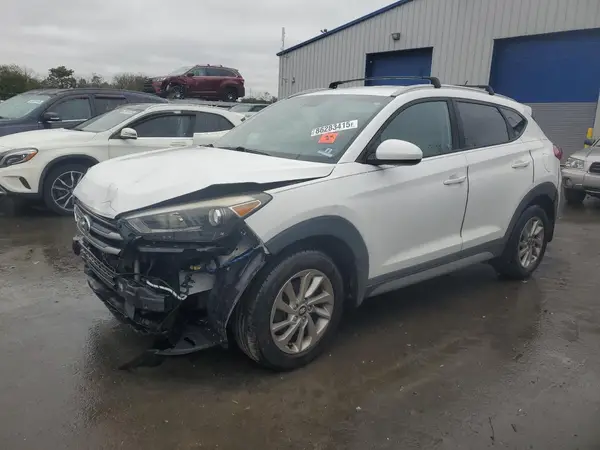 KM8J3CA44HU327354 2017 HYUNDAI TUCSON - Image 1
