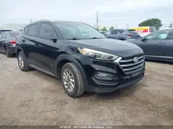 KM8J3CA44HU355591 2017 HYUNDAI TUCSON