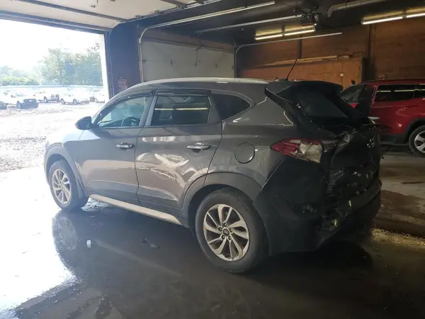 KM8J3CA44HU385142 2017 HYUNDAI TUCSON - Image 2
