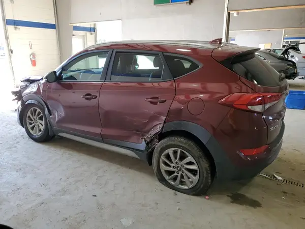 KM8J3CA44HU426062 2017 HYUNDAI TUCSON - Image 2