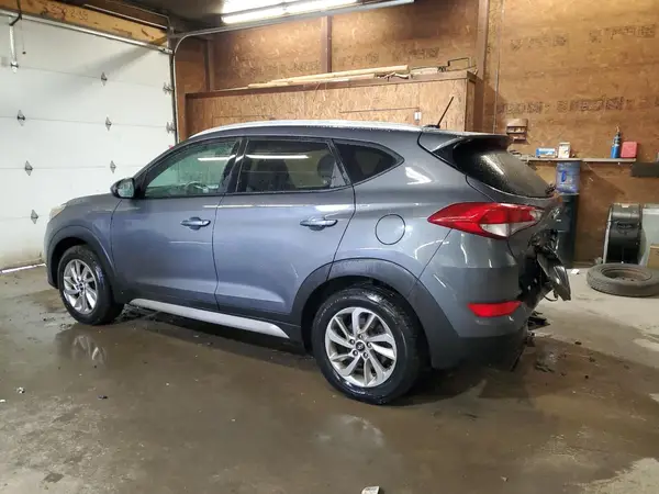 KM8J3CA44HU437627 2017 HYUNDAI TUCSON - Image 2