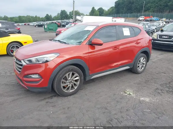 KM8J3CA44HU440124 2017 HYUNDAI TUCSON - Image 2