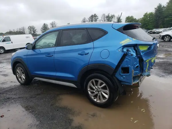 KM8J3CA44HU445422 2017 HYUNDAI TUCSON - Image 2