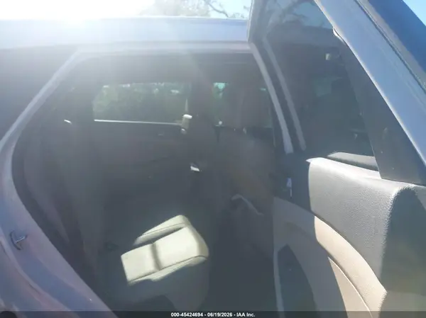 KM8J3CA44HU464830 2017 HYUNDAI TUCSON - Image 8