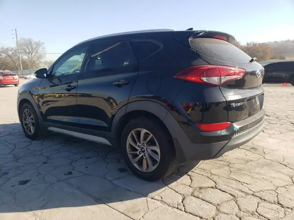 KM8J3CA44HU471129 2017 HYUNDAI TUCSON - Image 2