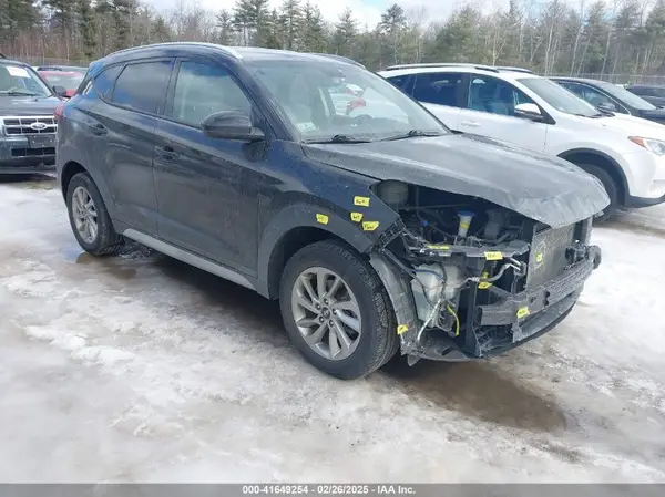 KM8J3CA44HU476654 2017 HYUNDAI TUCSON - Image 1