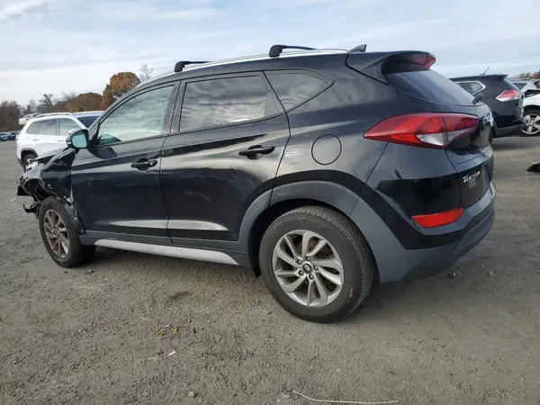 KM8J3CA44HU478372 2017 HYUNDAI TUCSON - Image 2