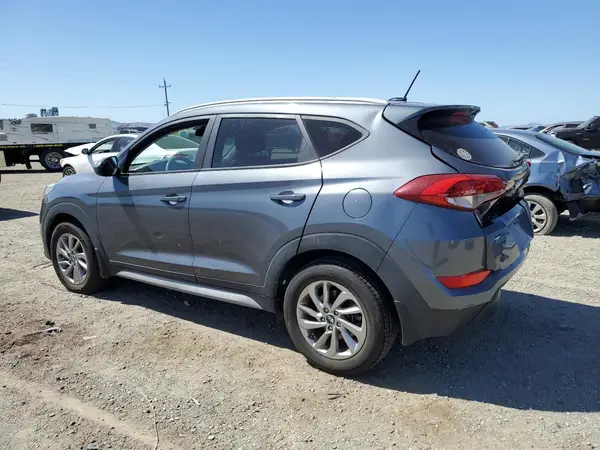 KM8J3CA44HU506218 2017 HYUNDAI TUCSON - Image 2