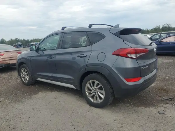 KM8J3CA44HU510883 2017 HYUNDAI TUCSON - Image 2