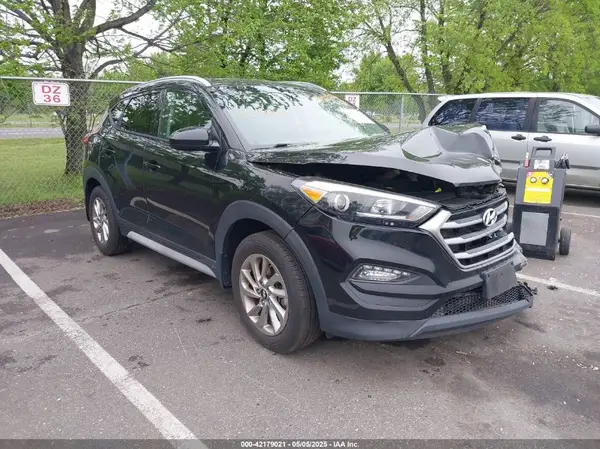 KM8J3CA44HU524797 2017 HYUNDAI TUCSON - Image 1