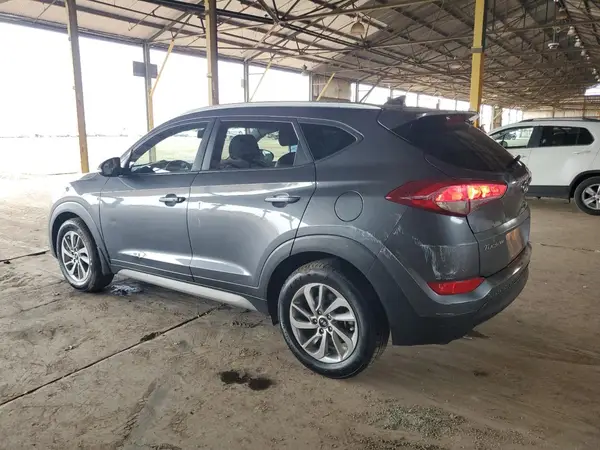 KM8J3CA44HU525769 2017 HYUNDAI TUCSON - Image 2