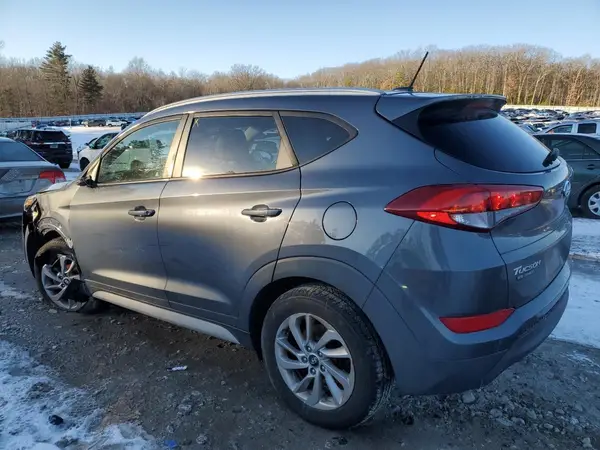 KM8J3CA44HU531426 2017 HYUNDAI TUCSON - Image 2