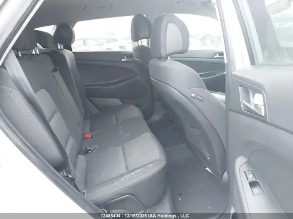 KM8J3CA44HU534763 2017 HYUNDAI TUCSON - Image 8