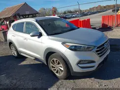KM8J3CA44HU557198 2017 HYUNDAI TUCSON