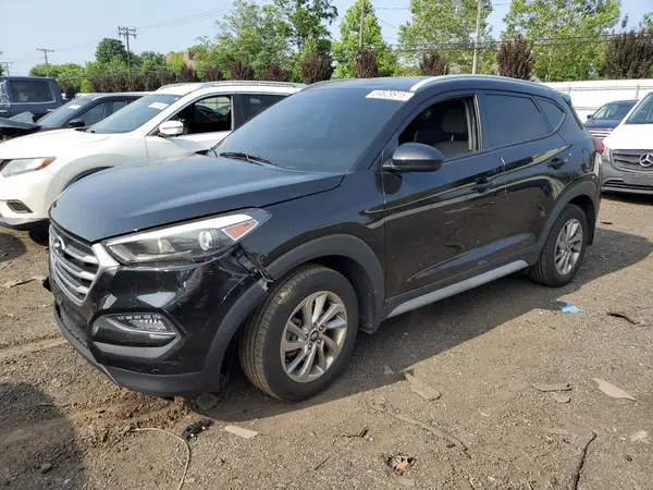 KM8J3CA44HU588726 2017 HYUNDAI TUCSON - Image 1