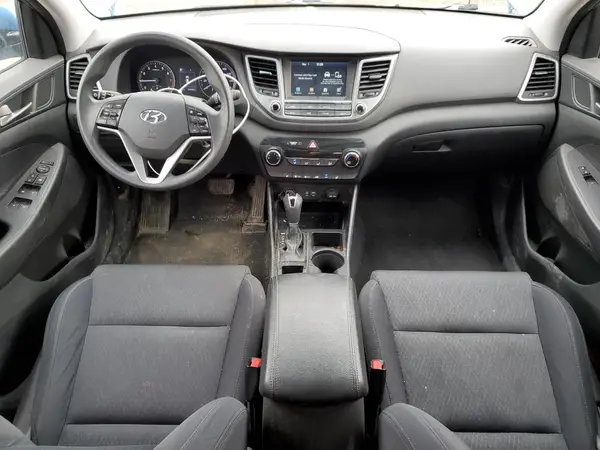 KM8J3CA44JU600234 2018 HYUNDAI TUCSON - Image 8