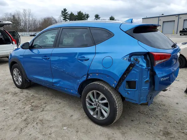 KM8J3CA44JU602422 2018 HYUNDAI TUCSON - Image 2