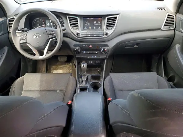 KM8J3CA44JU654889 2018 HYUNDAI TUCSON - Image 8