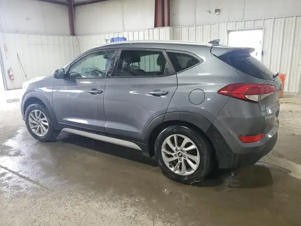 KM8J3CA44JU667710 2018 HYUNDAI TUCSON - Image 2