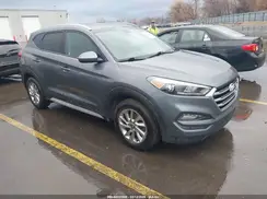 KM8J3CA44JU678559 2018 HYUNDAI TUCSON
