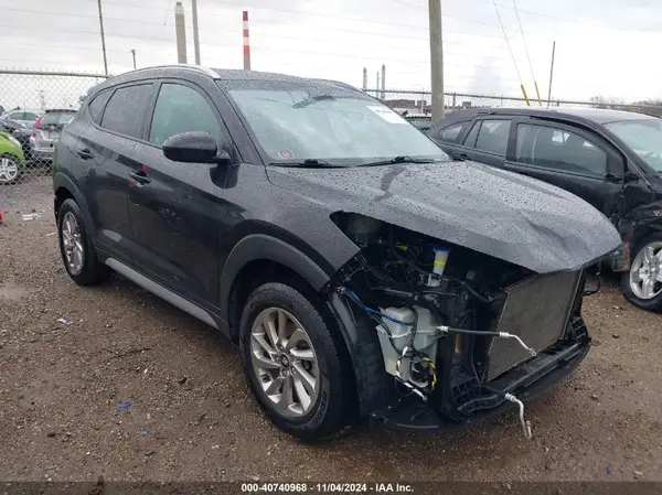 KM8J3CA44JU696818 2018 HYUNDAI TUCSON - Image 1