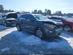 KM8J3CA44JU707610 2018 HYUNDAI TUCSON