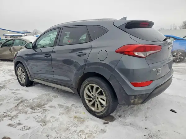 KM8J3CA44JU732801 2018 HYUNDAI TUCSON - Image 2