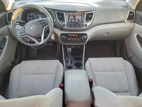 KM8J3CA44JU736380 2018 HYUNDAI TUCSON - Image 8