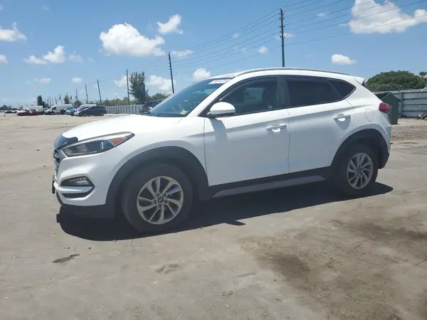 KM8J3CA44JU738050 2018 HYUNDAI TUCSON - Image 1