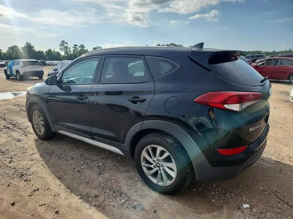 KM8J3CA44JU744950 2018 HYUNDAI TUCSON - Image 2