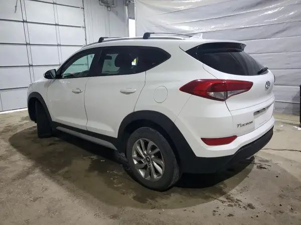 KM8J3CA44JU746987 2018 HYUNDAI TUCSON - Image 2