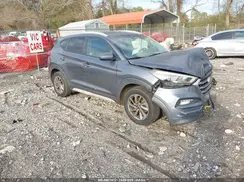 KM8J3CA44JU748478 2018 HYUNDAI TUCSON