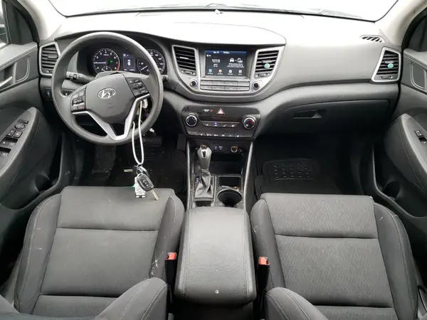 KM8J3CA44JU764681 2018 HYUNDAI TUCSON - Image 8