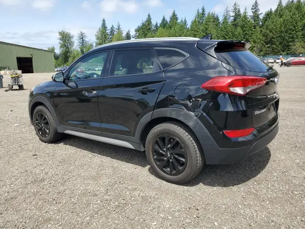 KM8J3CA44JU773137 2018 HYUNDAI TUCSON - Image 2