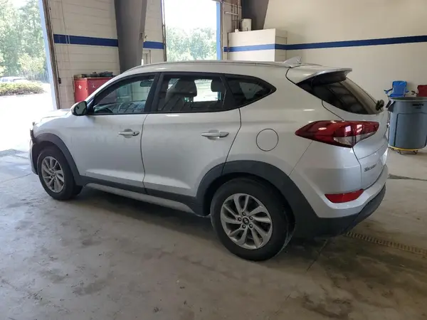 KM8J3CA44JU809604 2018 HYUNDAI TUCSON - Image 2