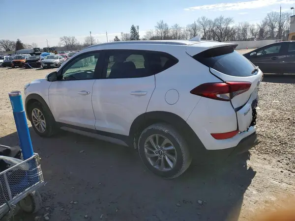 KM8J3CA44JU836513 2018 HYUNDAI TUCSON - Image 2