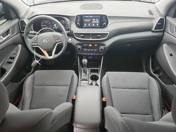 KM8J3CA44KU014117 2019 HYUNDAI TUCSON - Image 8