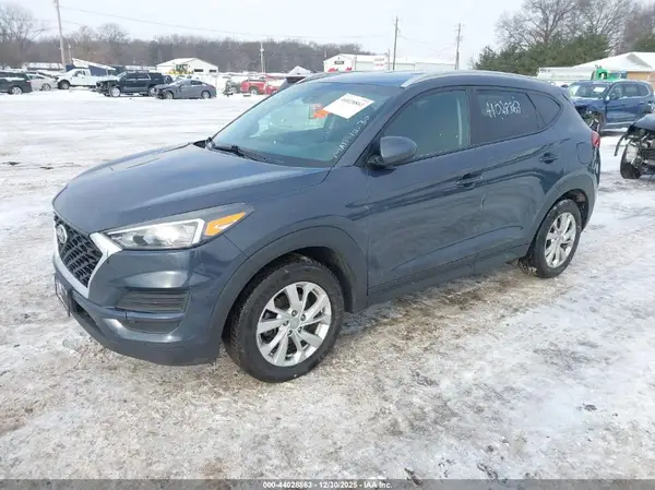 KM8J3CA44KU017518 2019 HYUNDAI TUCSON - Image 2