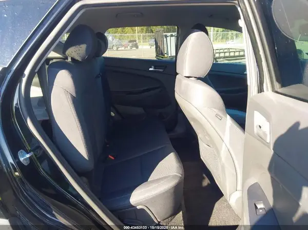 KM8J3CA44KU027191 2019 HYUNDAI TUCSON - Image 8