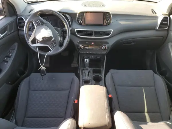 KM8J3CA44KU027479 2019 HYUNDAI TUCSON - Image 8