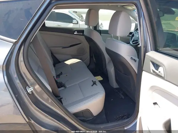 KM8J3CA44KU035937 2019 HYUNDAI TUCSON - Image 8