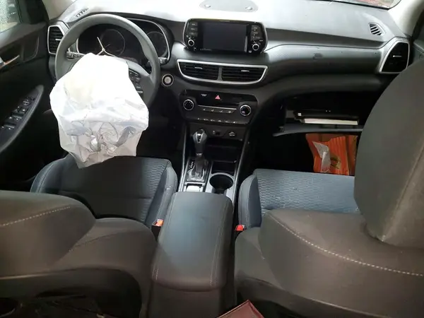 KM8J3CA44KU038191 2019 HYUNDAI TUCSON - Image 8