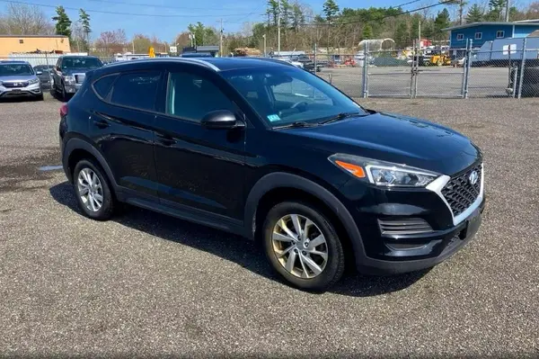 KM8J3CA44KU045643 2019 HYUNDAI TUCSON - Image 1