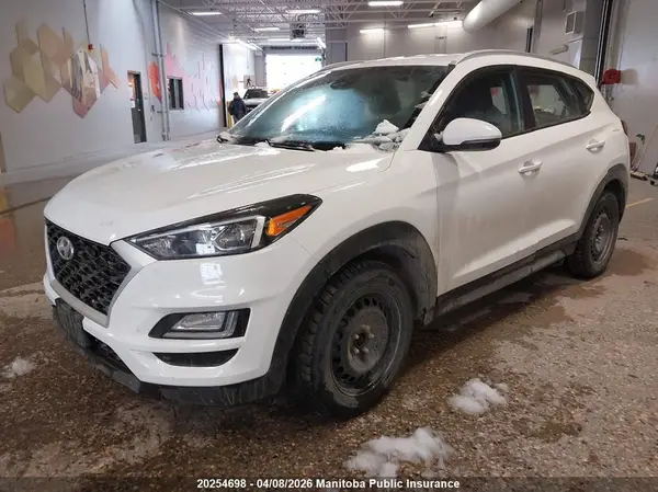 KM8J3CA44KU047425 2019 HYUNDAI TUCSON - Image 2