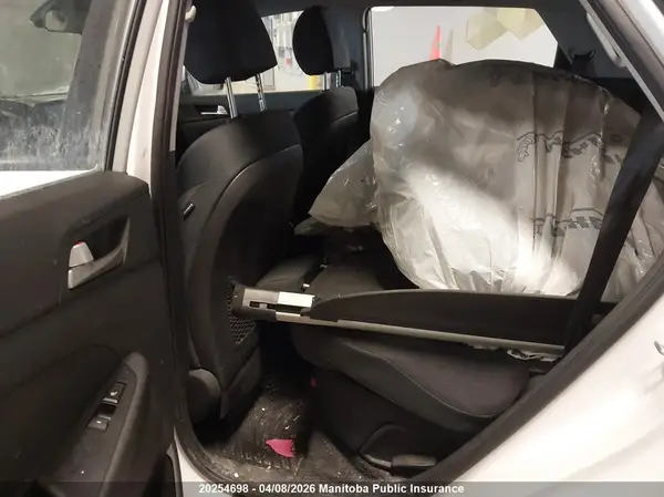 KM8J3CA44KU047425 2019 HYUNDAI TUCSON - Image 8