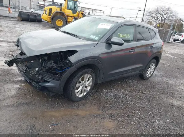 KM8J3CA44KU052348 2019 HYUNDAI TUCSON - Image 2