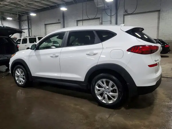 KM8J3CA44KU066217 2019 HYUNDAI TUCSON - Image 2