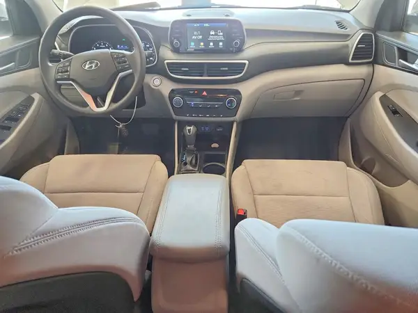 KM8J3CA44KU069537 2019 HYUNDAI TUCSON - Image 8