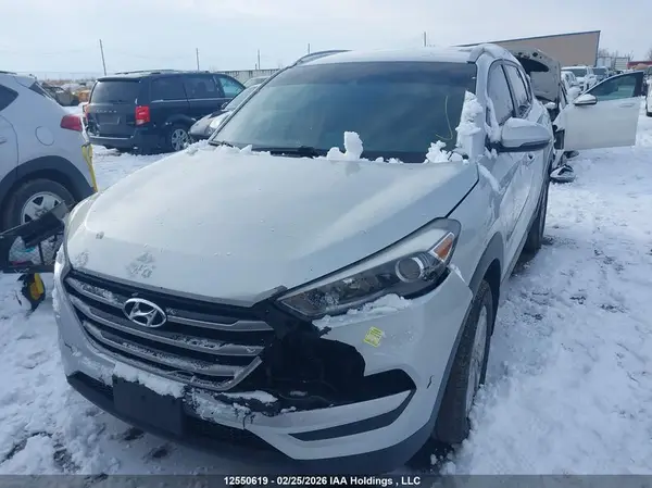 KM8J3CA44KU879301 2019 HYUNDAI TUCSON - Image 2